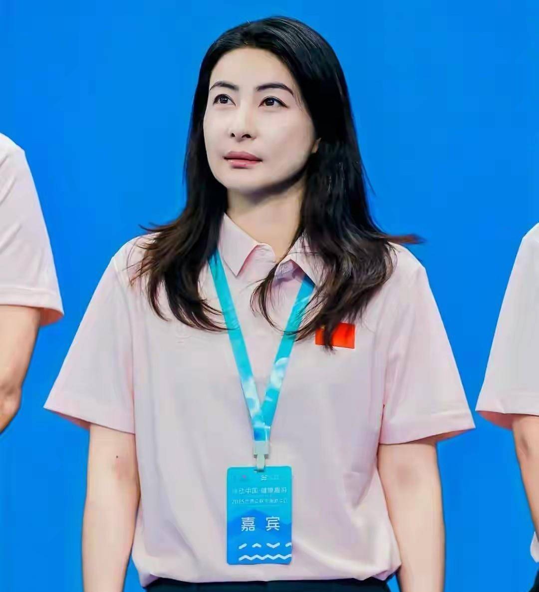 结婚13年,44岁郭晶晶再传喜讯,她早不是霍家儿媳这么简单