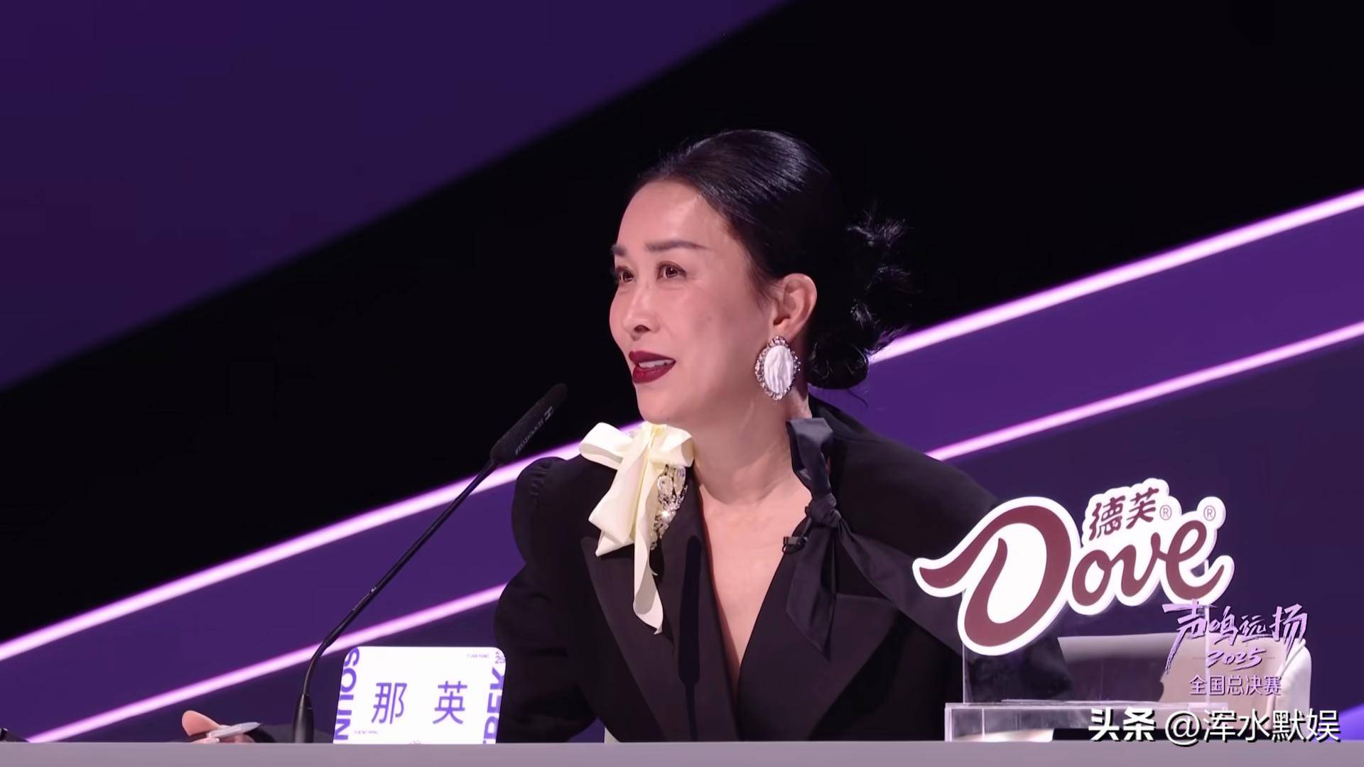 从《萌探探探案》里被孙红雷坑得"怀疑人生",到《向往的生活》中和