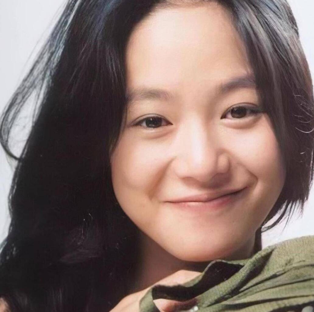 周韵:嫁二婚大15岁的姜文,婆媳矛盾不断,结婚19年,她过得如何