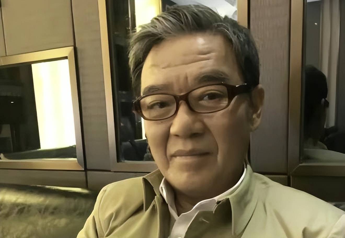 李立群:曾陷入"立场风波",现被官媒定性,参加华表奖扬眉吐气