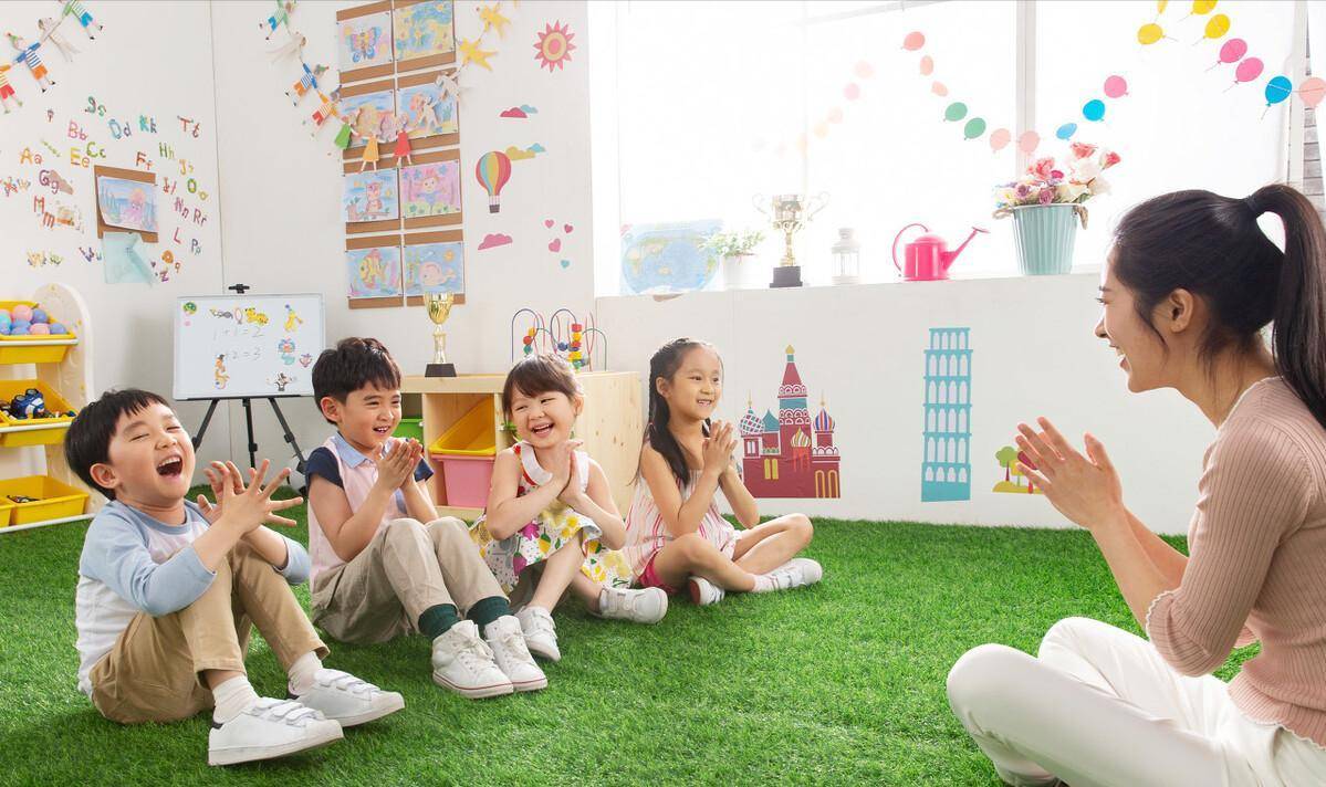 医生谈女性最佳生育年龄:35岁以上生育容易生出傻孩子？