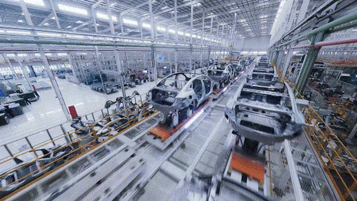 智能网联汽车兴起_蔚来es8_新能源汽车崛起