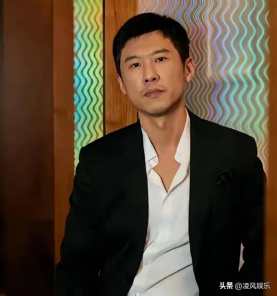 76岁王馥荔现状丈夫离世8个月后儿子王骁成了她最大的底气