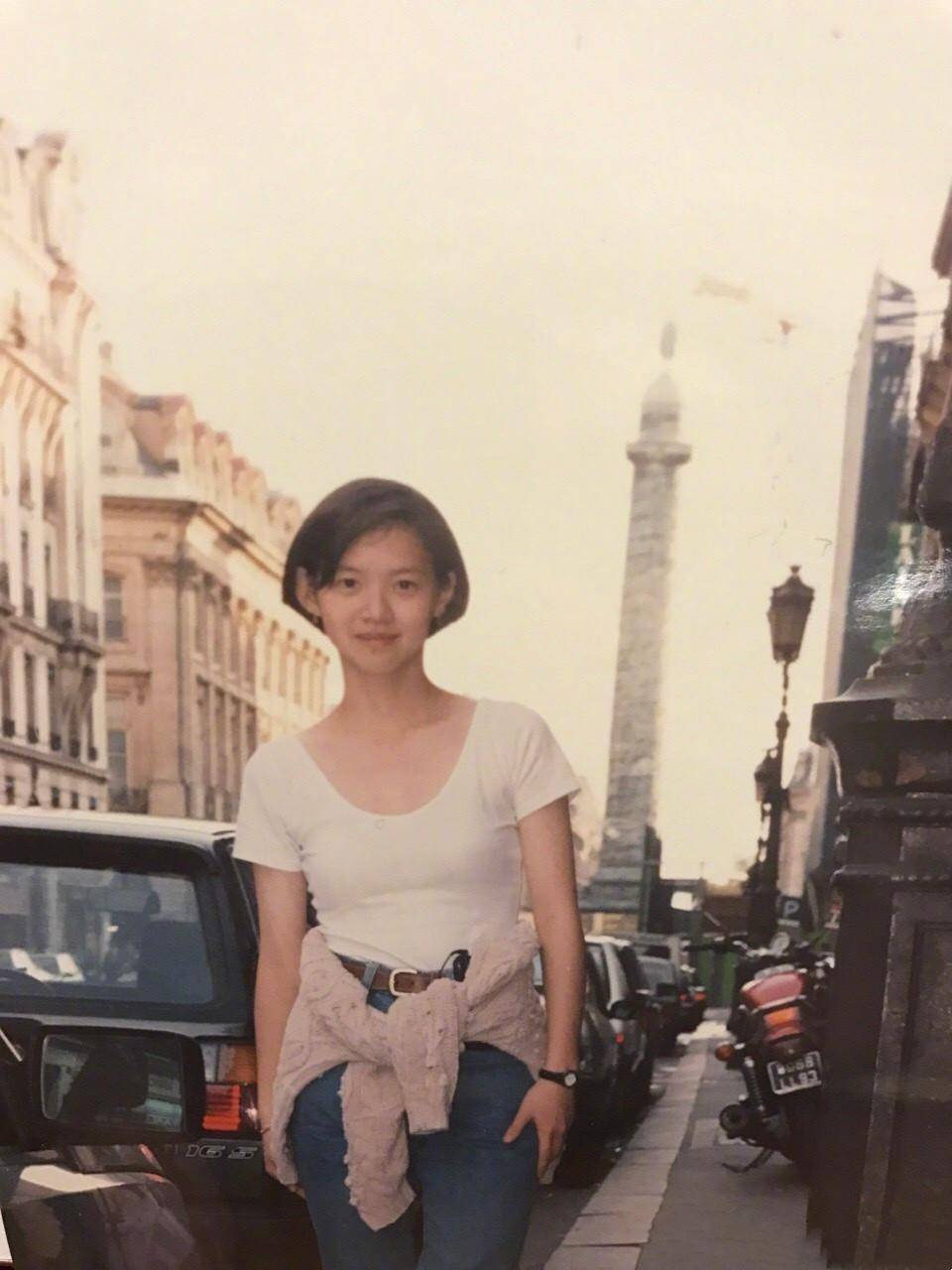 "曾志伟女儿"曾宝仪:和初恋同居16年无结婚打算,48岁仍未婚