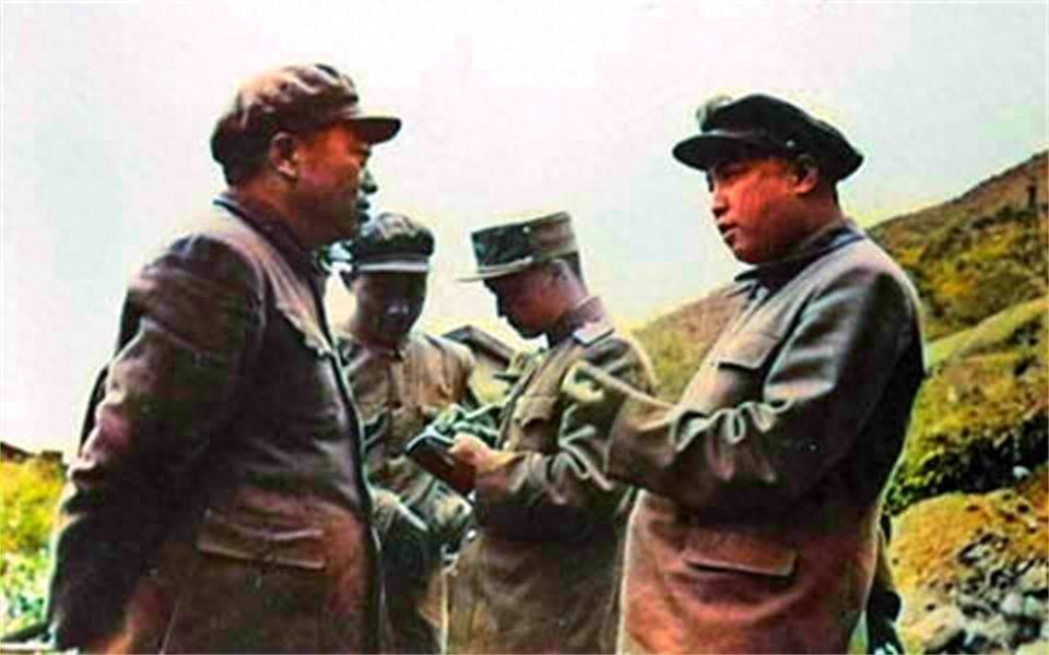 彭德怀在朝鲜大榆洞召开紧急会议，与会人员职位将有显著提升