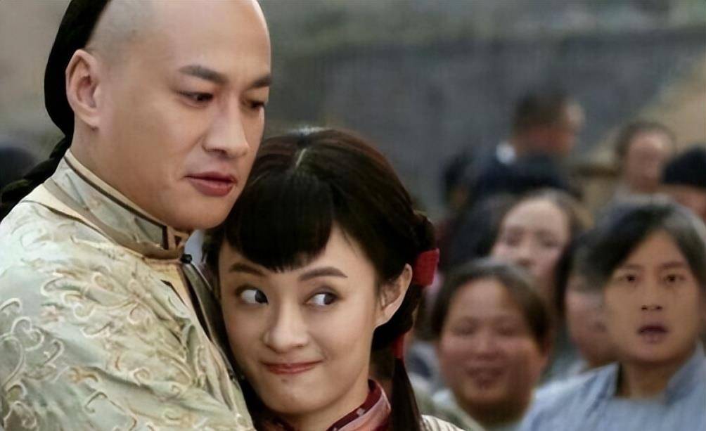 爱过孙俪,恋过大s,娶了柜姐,无子女的何润东,50岁沦为十八线