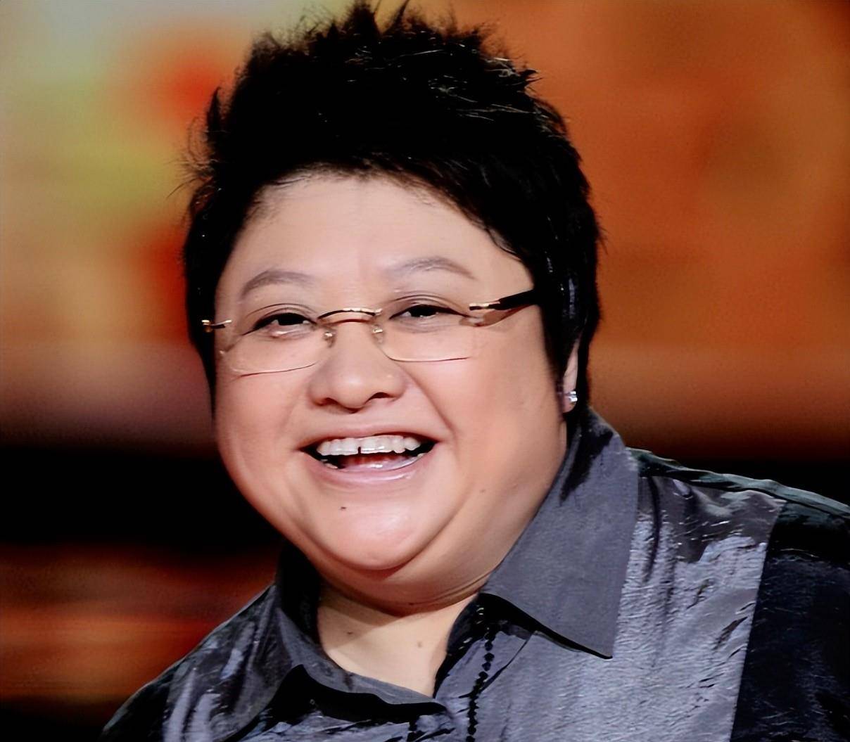 乐善好施,慈善家韩红坚持做公益,近况曝出令大家感慨万千