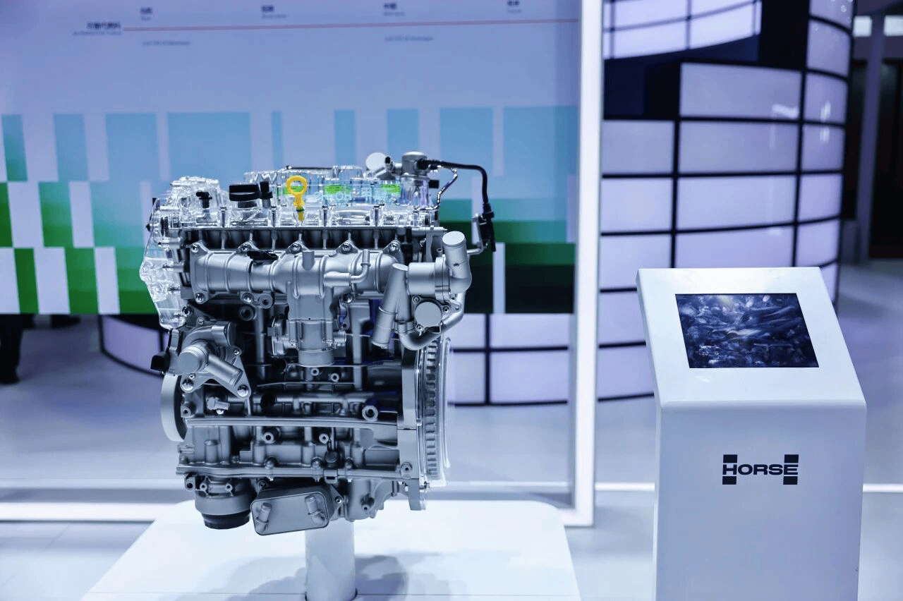 汇聚顶尖智慧 赋能动力革新 | 首届极光湾技术创新奖圆满举行第3张-汽车族 汇聚顶尖智慧 赋能动力革新 | 首届极光湾技术创新奖圆满举行第3张