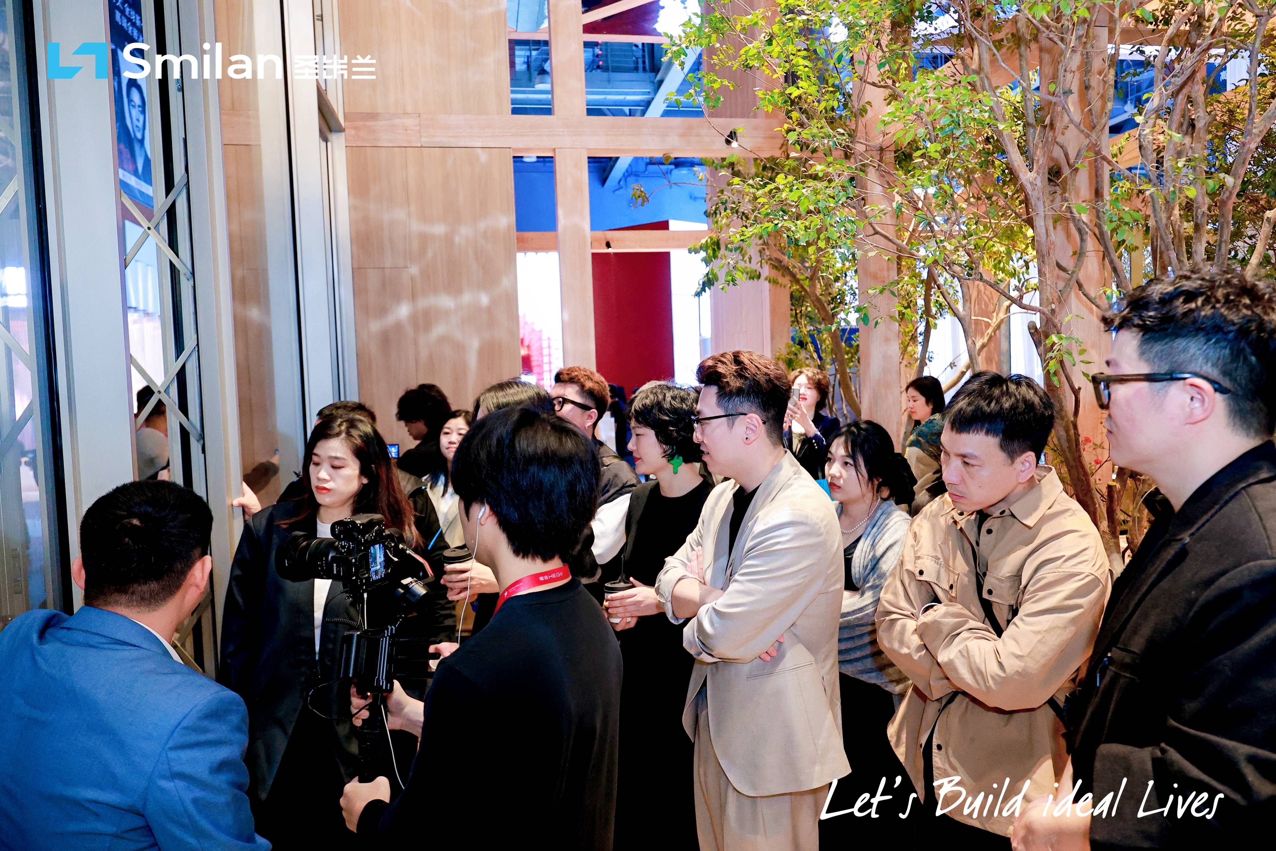 圣米兰门窗亮相广州设计周,设计圈口碑爆棚,好评如潮!(图19) 圣米兰门窗亮相广州设计周,设计圈口碑爆棚,好评如潮!(图19)