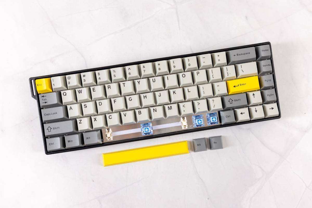 颜值高,手感好,高RT精度,黑爵AK680 V2 RGB磁轴电竞键盘体验