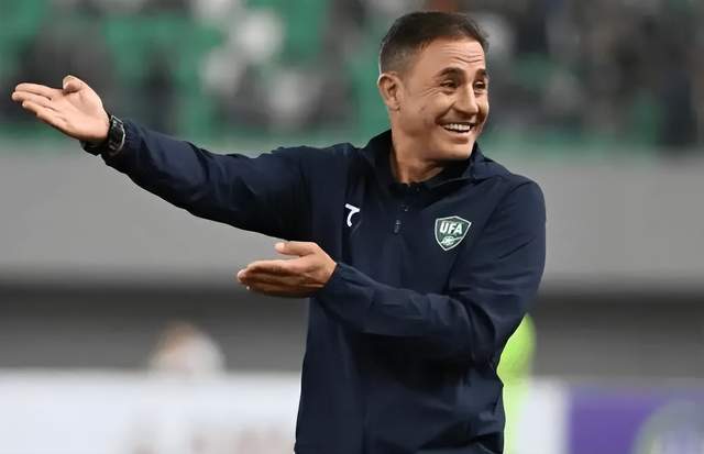 远不如国足！卡帅执教乌兹别克后大倒苦水:面临3大困难