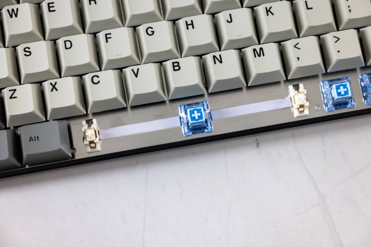 颜值高,手感好,高RT精度,黑爵AK680 V2 RGB磁轴电竞键盘体验