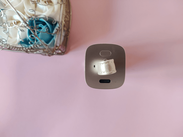 红韵耳畔，智能随行- 机乐堂（JOYROOM）OC3 AI 耳夹式蓝牙耳机