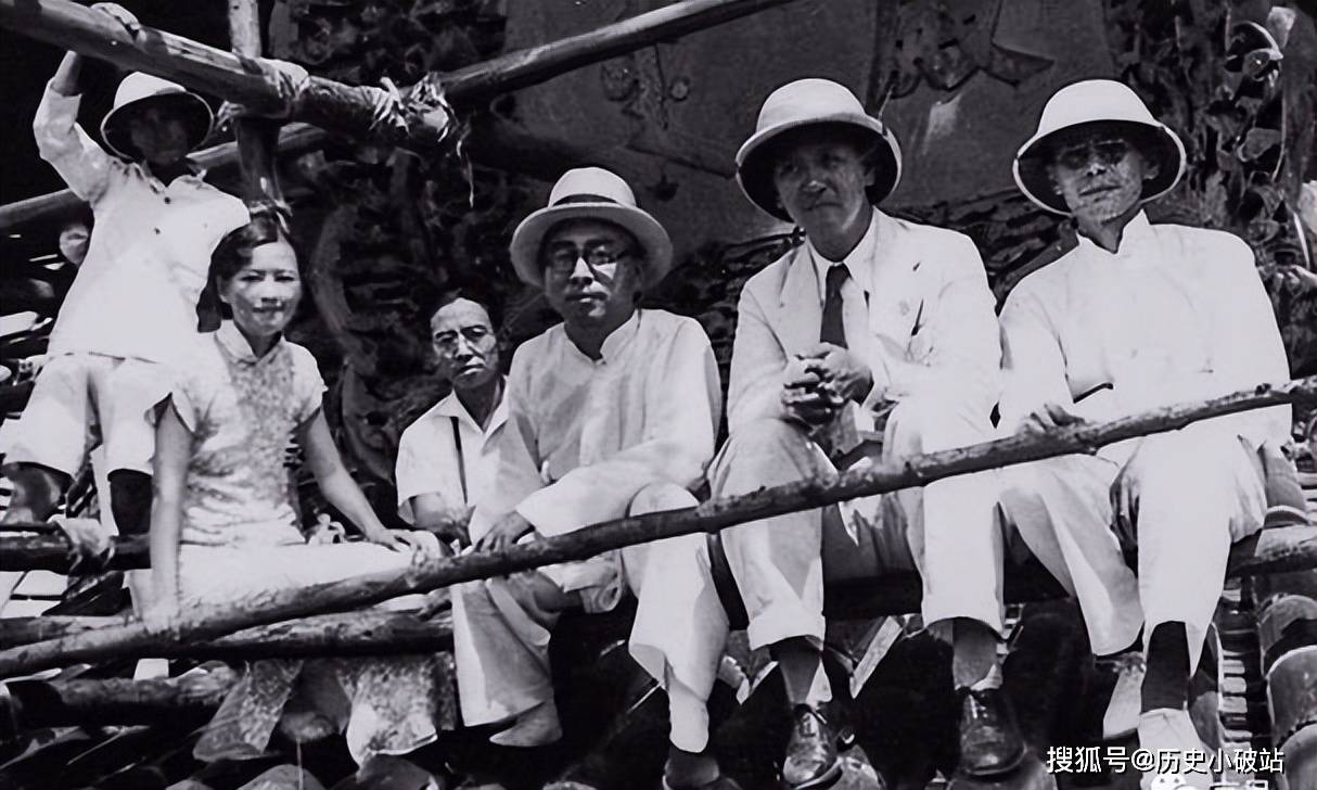 点击图片,在新窗口显示原始尺寸