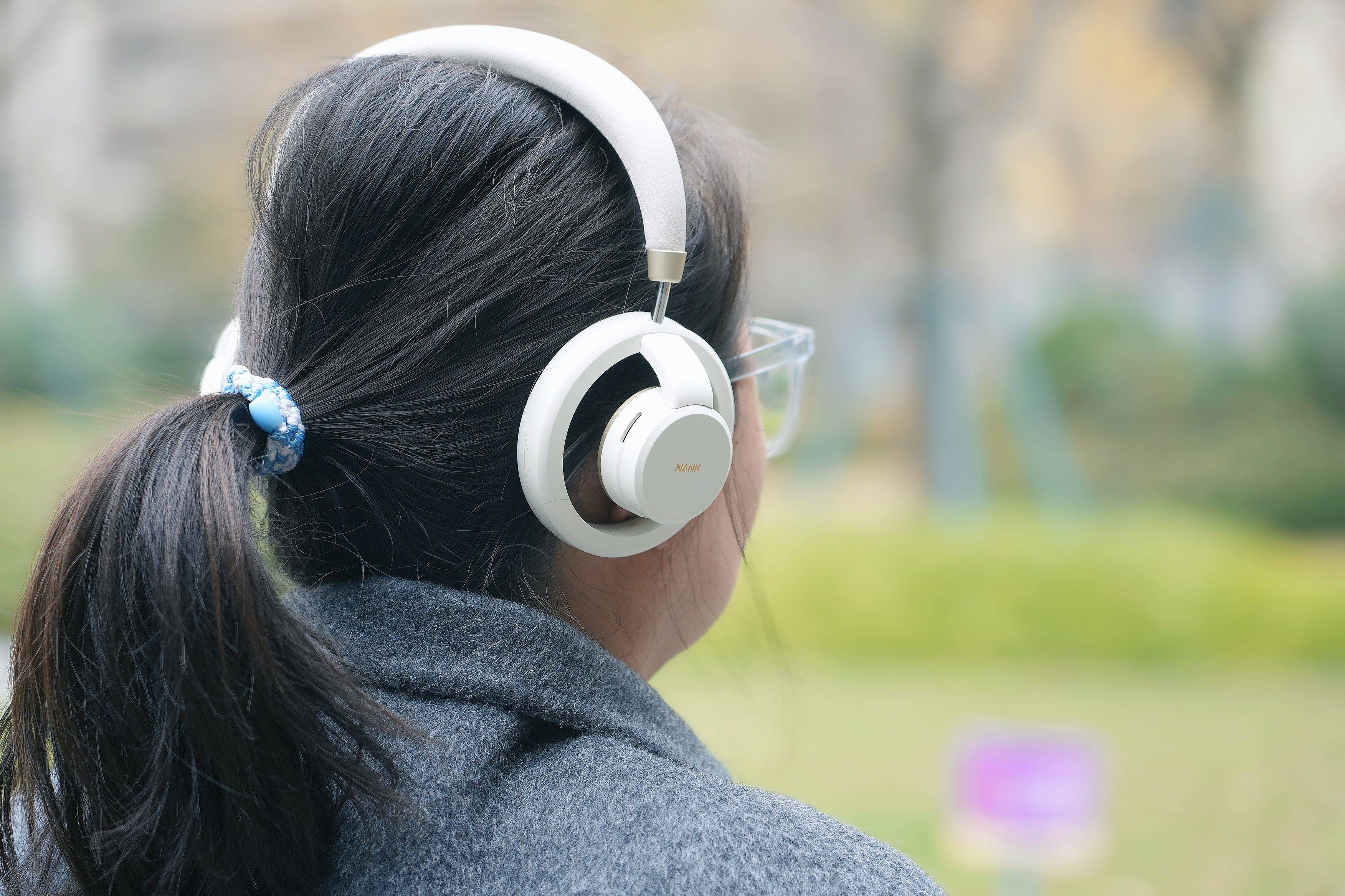 戴6小时耳朵不闷不油!南卡Bolt让我懂了:舒适和音质真能兼得