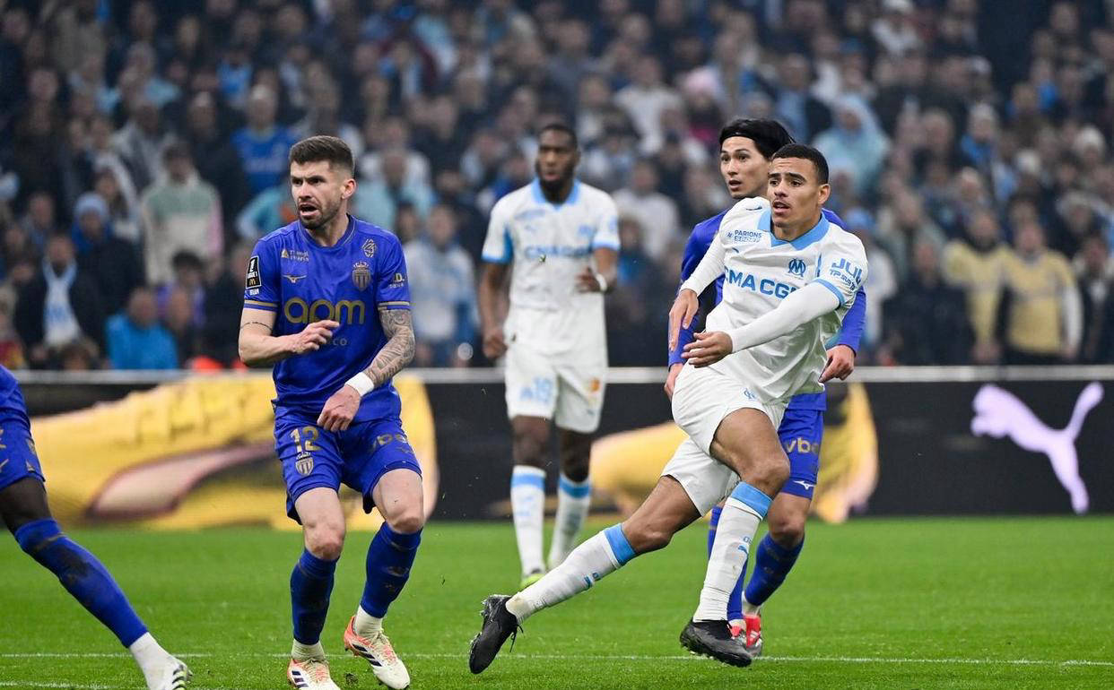 法甲第16轮战罢,榜首再次易主:马赛、朗斯赢球形势分析