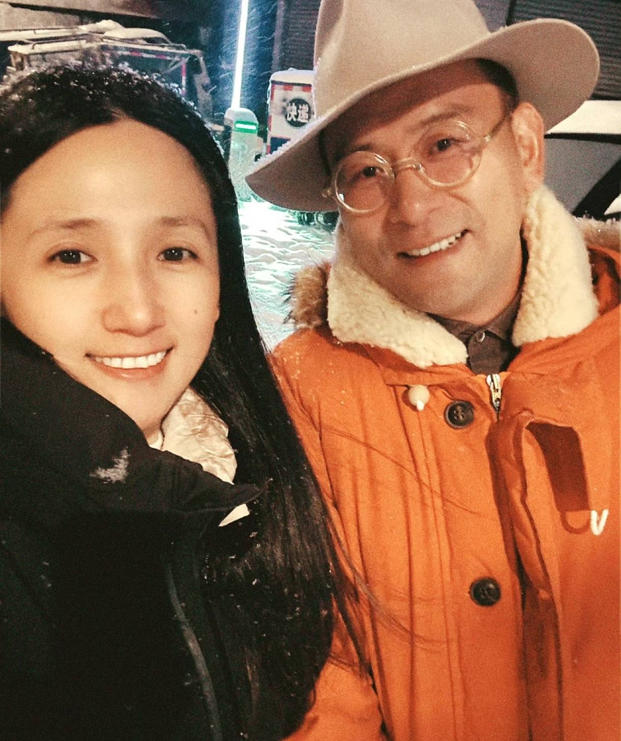 曾被前妻控诉不忠40岁终遇灵魂伴侣徐僧凭《大生意人》帅出圈