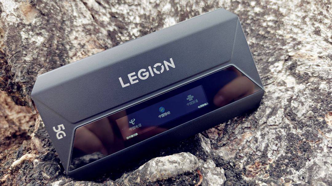 随身携带“极速基站”是种什么体验？拯救者LM90随身WiFi详测，不止于游戏
