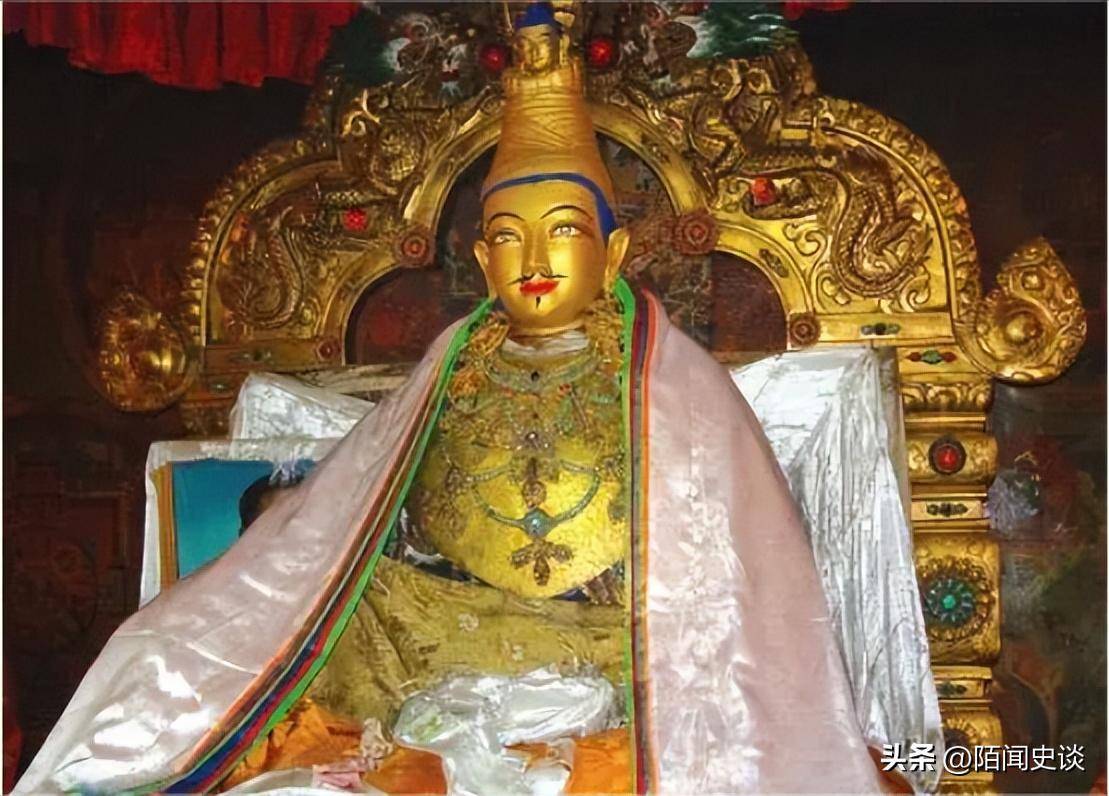 松赞干布死后,无子的文成公主,是怎样在西藏度过30年岁月的?