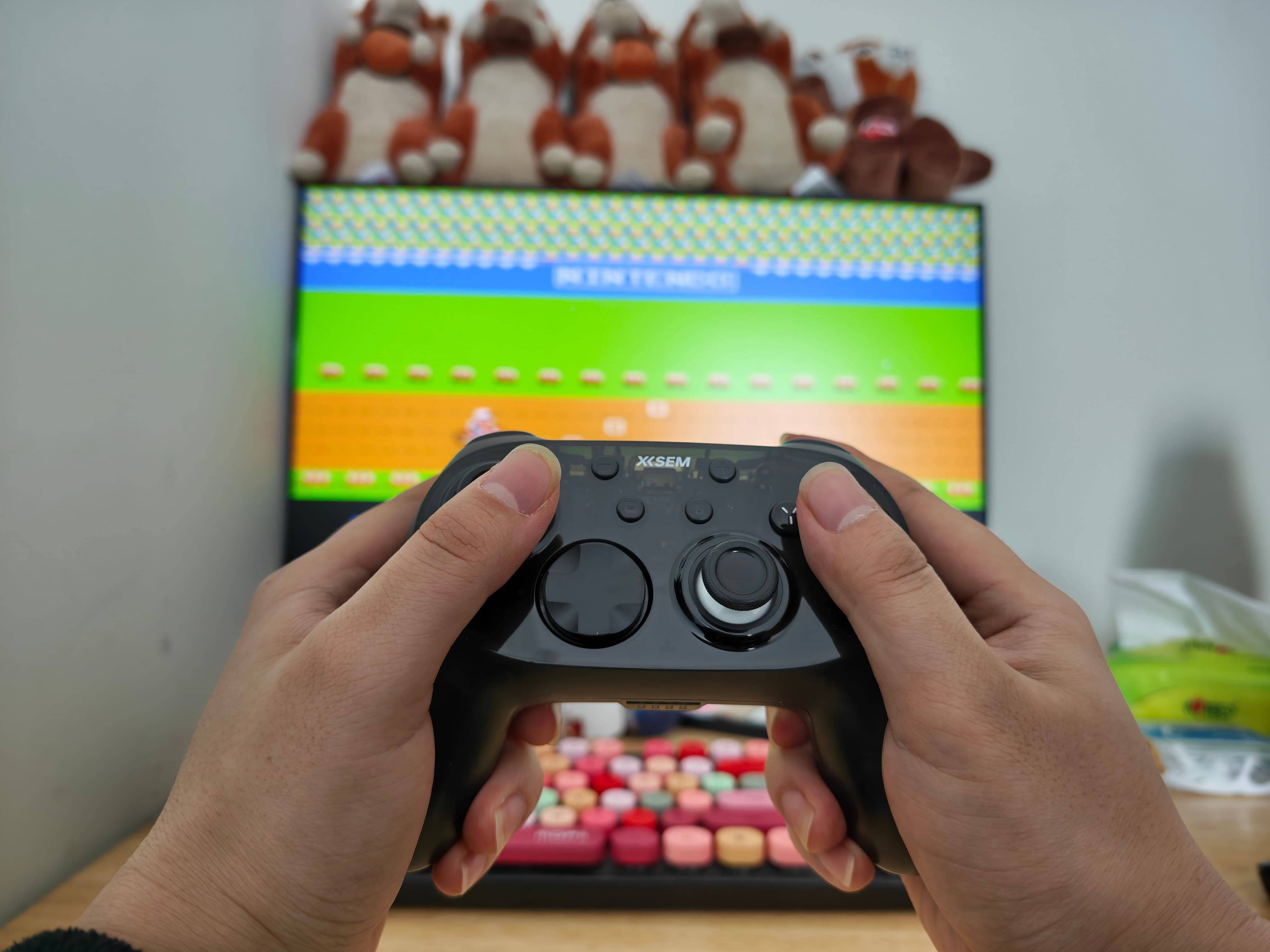 西圣GC1游戏手柄测评:全平台兼容的精准操控伴侣