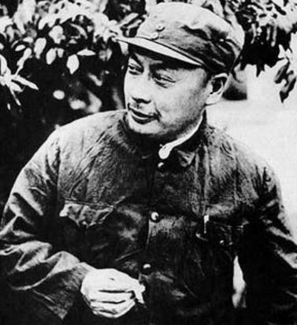 老师问陈毅之子陈丹淮:你父亲是干什么工作的?陈:他是个处长