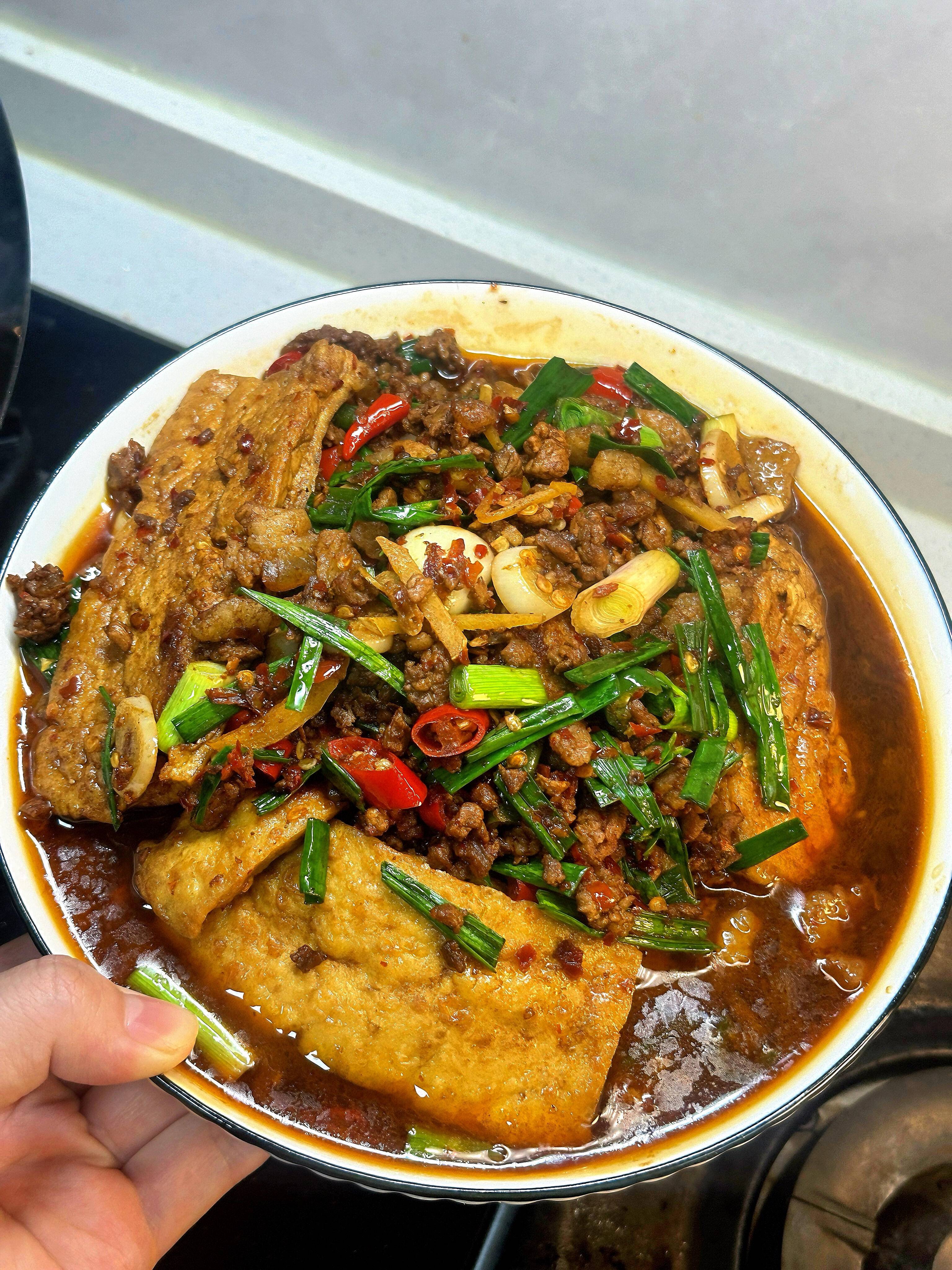 肉借豆之清豆借肉之香两者在锅里缠绵最终达到一种超越原本食材的