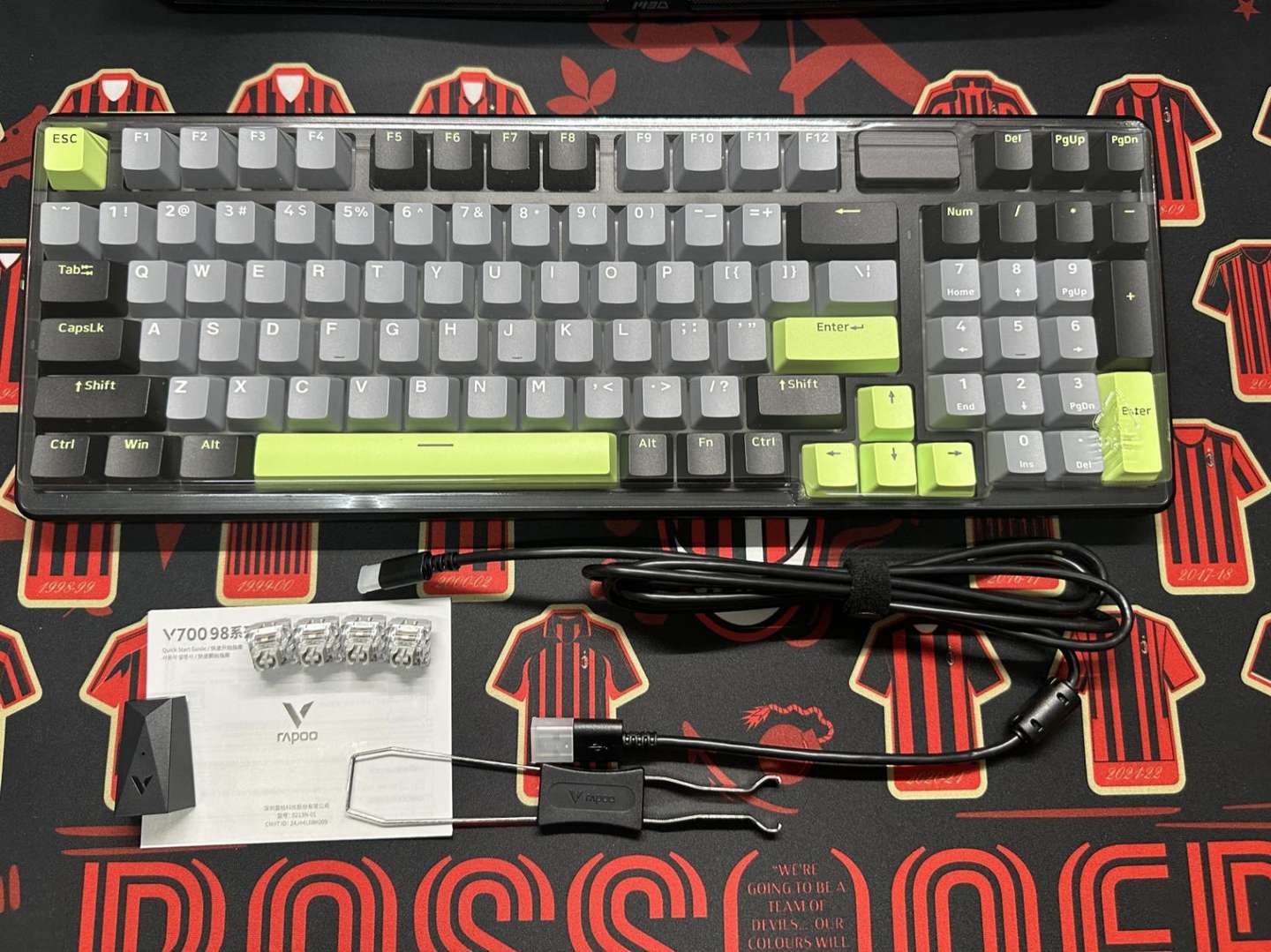 懒人狂喜！雷柏 VT9MAX+V700DIY-98长续航版，最强套装，焊死桌面 