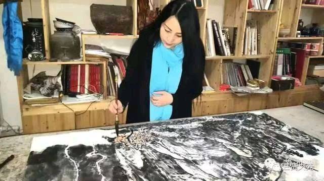 中国书画艺术家程丽萍绘图作品展