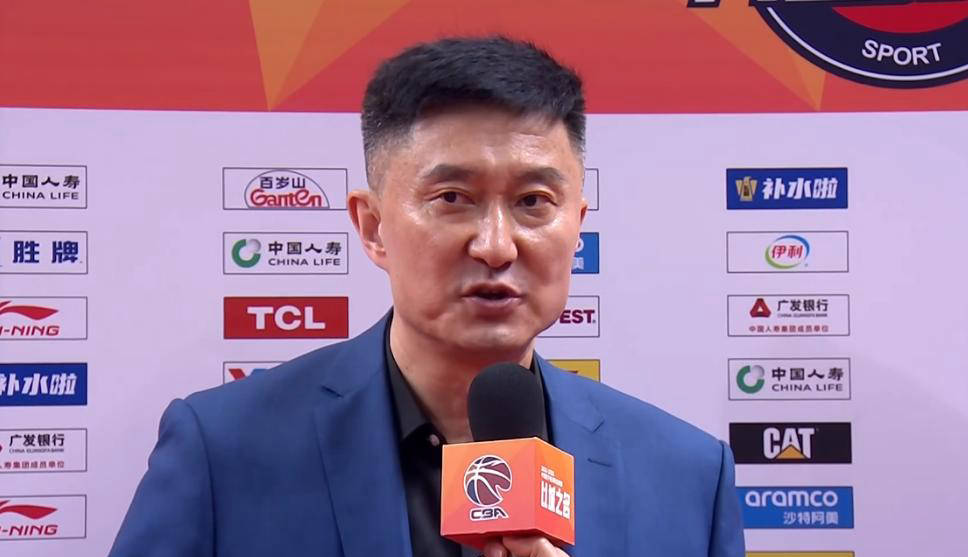 杜锋谈辽粤对决：韩德君作用无可替代，辽宁底蕴深厚，广东面临伤病考验