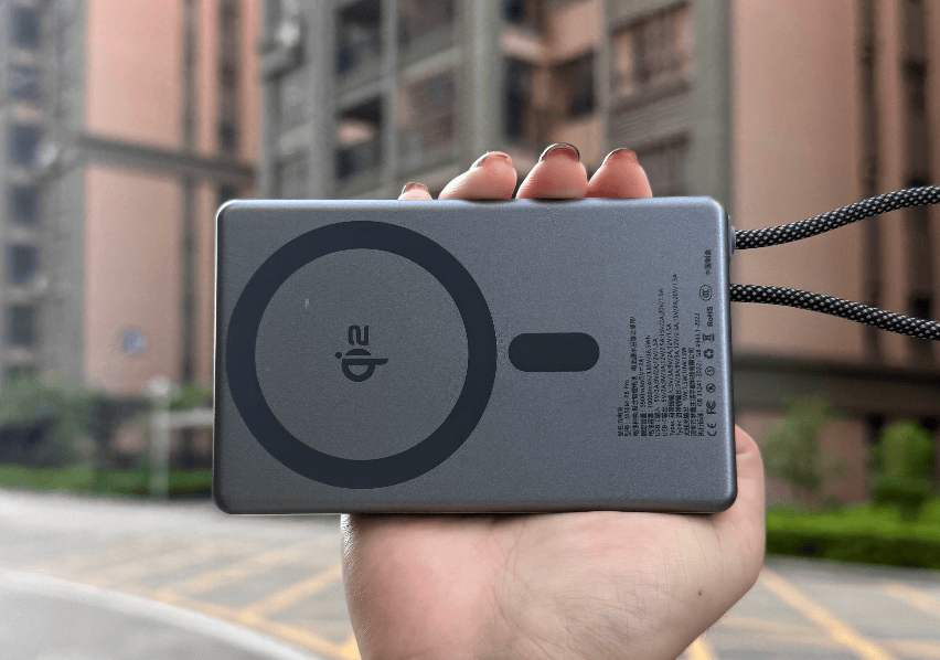 充电宝买什么牌子好耐充又耐用？如何买一个好的充电宝？盘点十款耐用充电宝