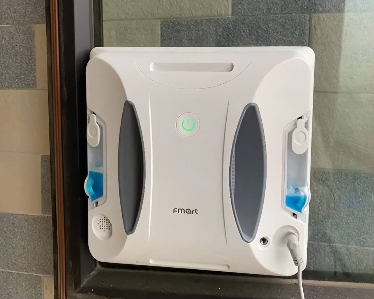 智能擦窗机器人什么牌子好用？2026高层擦玻璃神器十大排名，大小户型都适配！