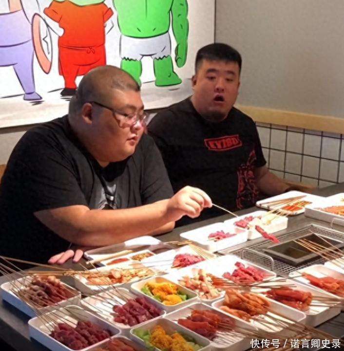 原创            吃播四巨头现状：2年没俩，恩克直播吐血、胖猴仔为保命减肥