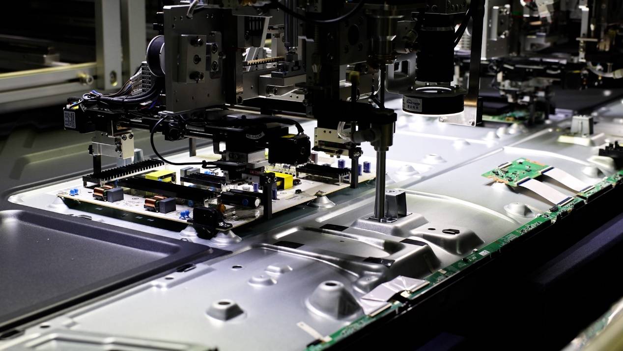 全球唯一！海信电视工厂获评全球电视行业首个“灯塔工厂”￼