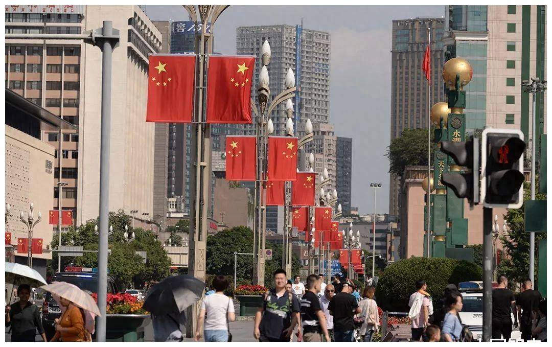 美国民调称80%民众敌视中国，若在中国，喜欢美国的有多少？