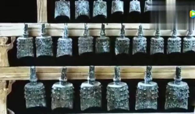 地摊上没人要的古代乐器，大叔买来鉴定，鉴定结果出乎意料