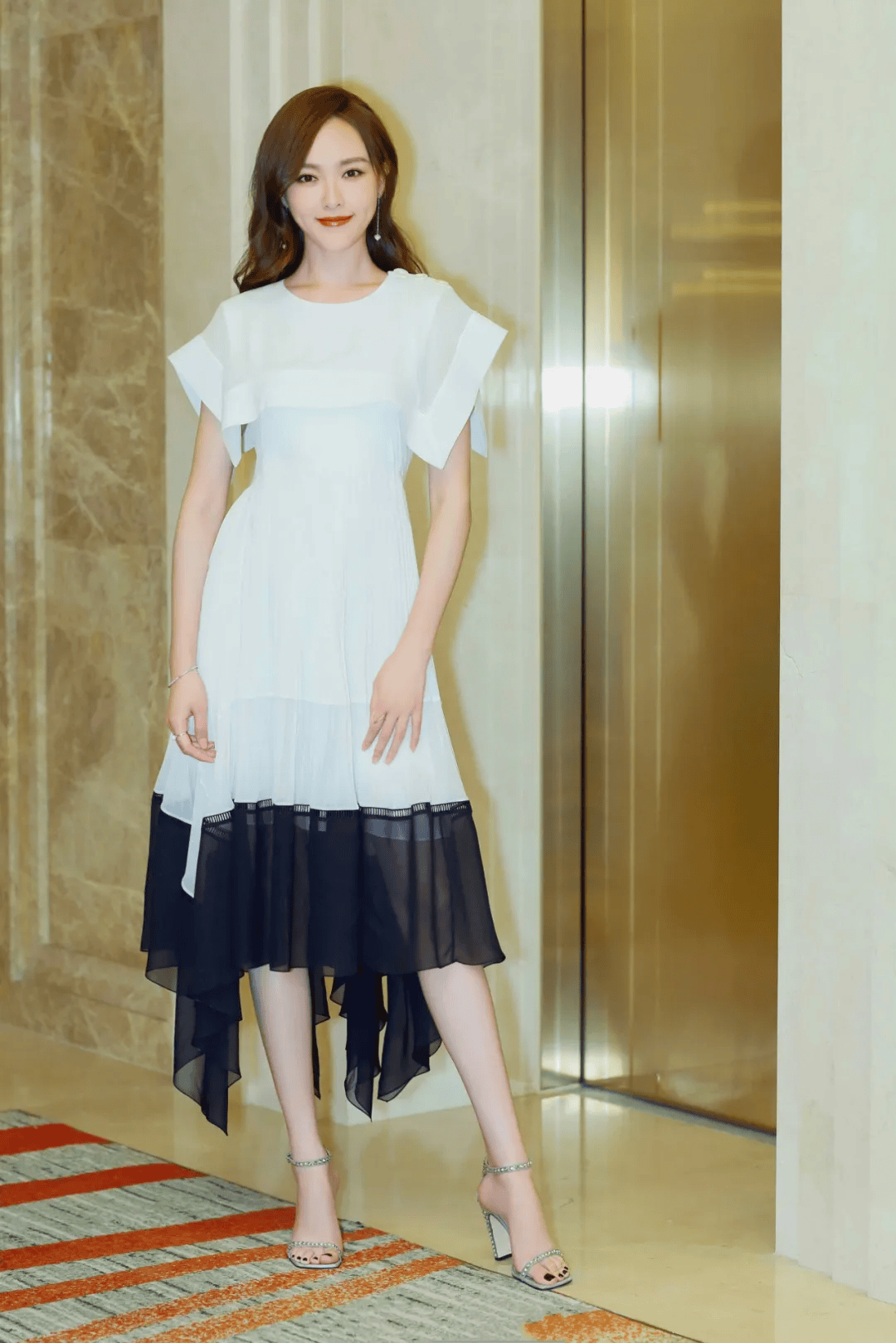 Share | 唐嫣，气质美女，性感写真壁纸