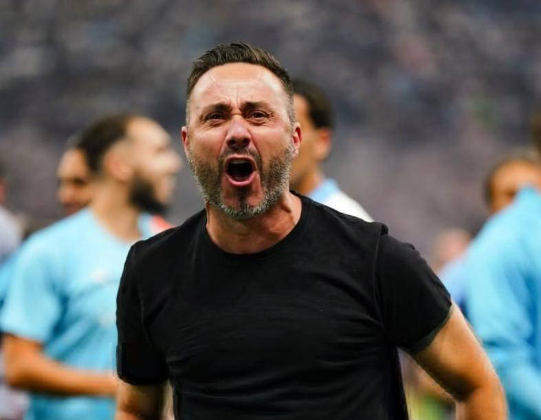 欧冠小组赛惨败仅一天,德泽比尔主动递辞职信,穆里尼奥让马赛损失巨大