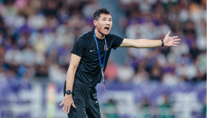 国足首期冬训刚结束！邵佳一就在专访中发声做出重要决定，引发热议