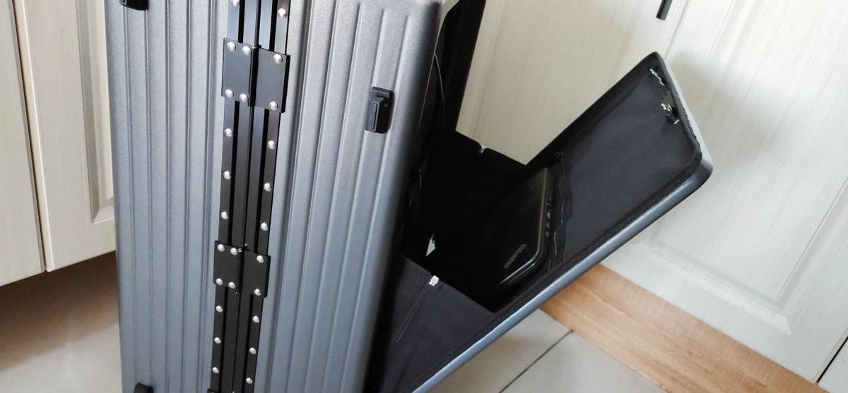 200KG 承重+4 层进口科思创，GaKior行李箱测评：非时尚6 防，耐用性一流