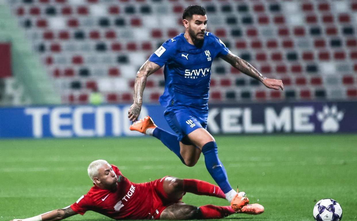 亚冠精英赛最新积分榜出炉：利雅得新月与吉达国民双双领跑