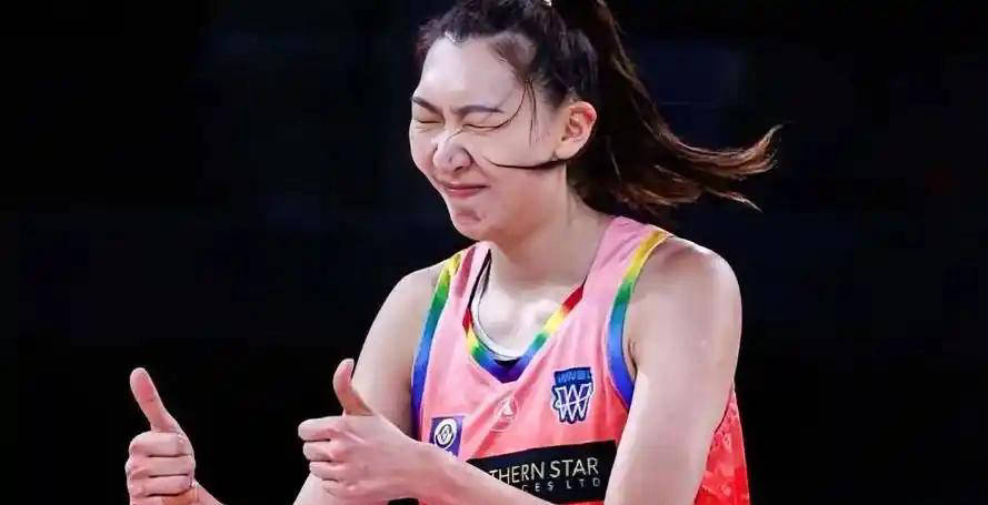 韩旭明确回归，中国女篮世预赛阵容尘埃落定，宫鲁鸣战略意图被看透