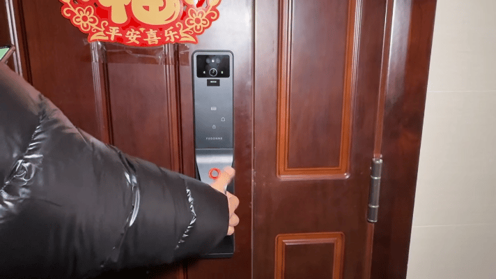 宫菱智能门锁测评：发烧性价比无对手，拒绝暴利，不花冤枉钱