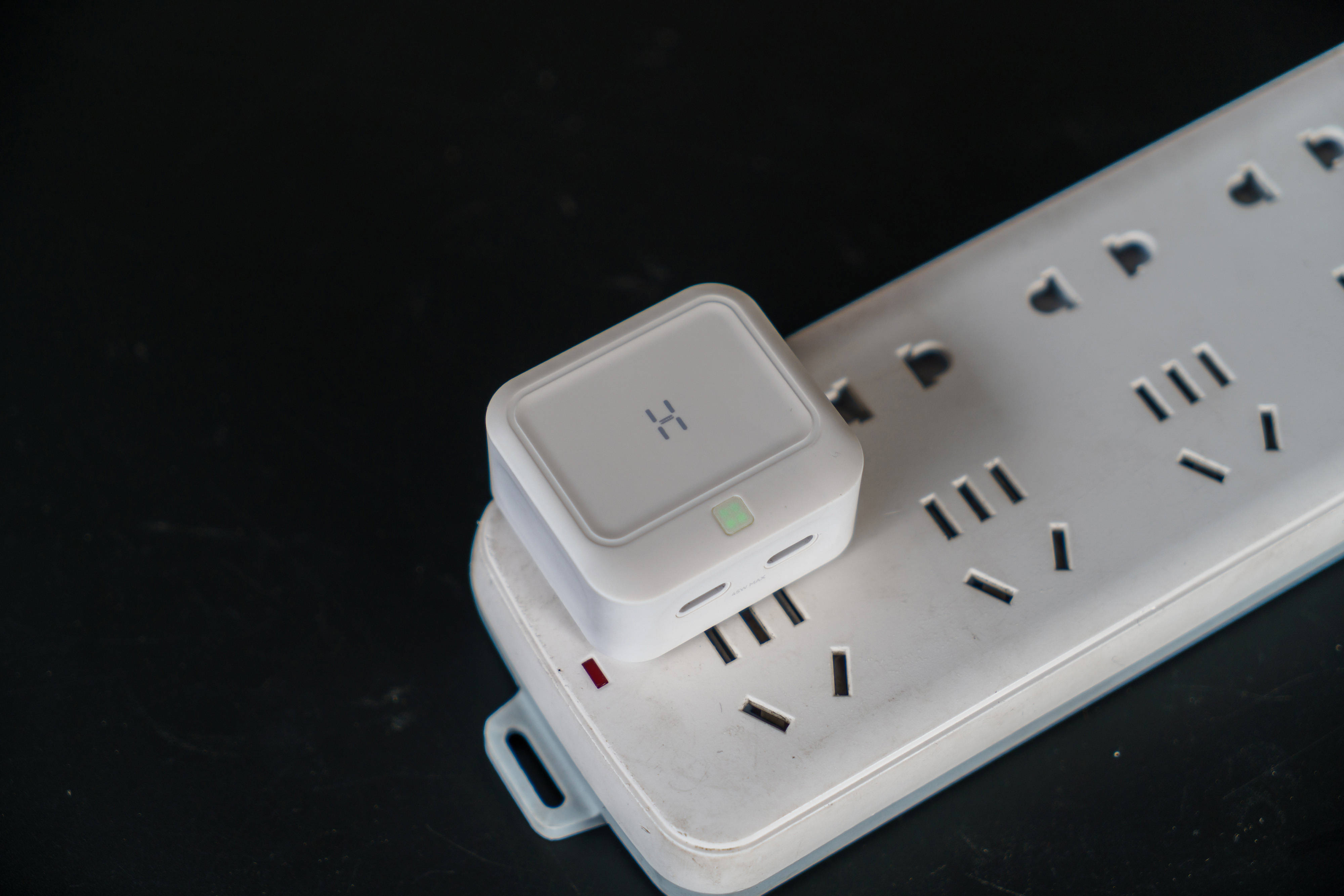 海赛力新品双C口快充抢跑-C2 45W超快充体验分享