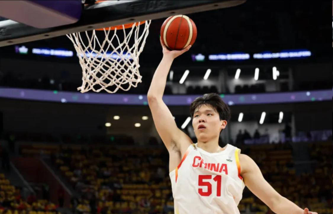 姚明、易建联已成过去，杨瀚森回归或令郭士强彻底放弃周琦