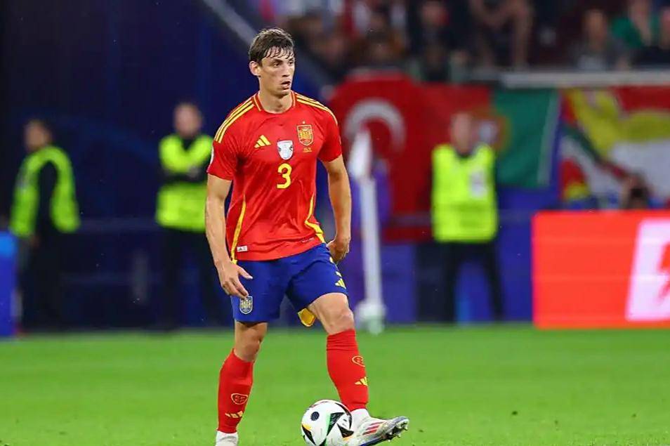 卡马拉赞扬西蒙尼避免穆里尼奥的缺点，勒诺尔芒属于大器晚成