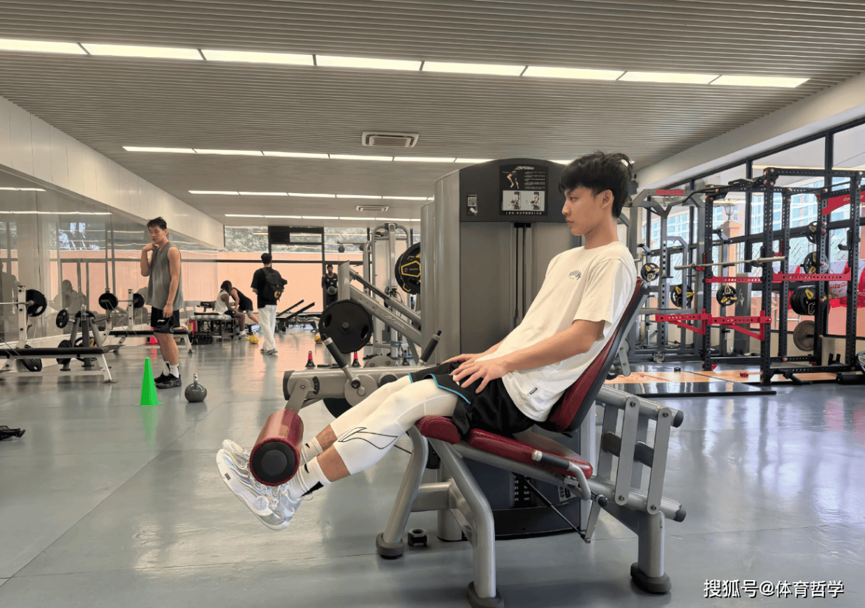 广东队迎来好消息！徐杰恢复良好，目前已结束休假，投入训练之中