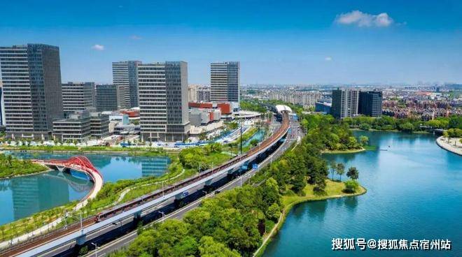 宝山第一个抬板项目「建发·云湖玥」展厅已开放！预计推洋房+叠墅低密产品！建发·云湖玥项目官方认证联系方式（2026年最新）_热线_电话_地块