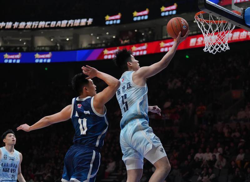 陈家政26分获MVP张陈治锋17+11 南北方星锐胜大学生联队