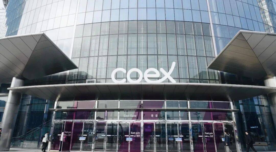 良信亮相韩国首尔电池储能展，以创新产品助推全球能源转型