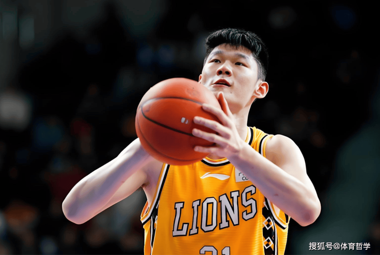 广厦队中锋胡金秋，最新伤病情况出炉！